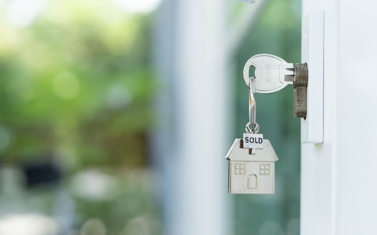 Çelik Kapıda Elektrostatik Toz Boyanın Önemi Nedir?
